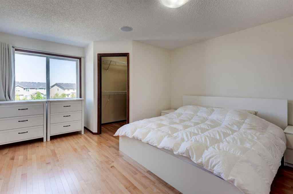 MLS® A2254605 - 147 New Brighton Close SE in New Brighton Calgary, Residential