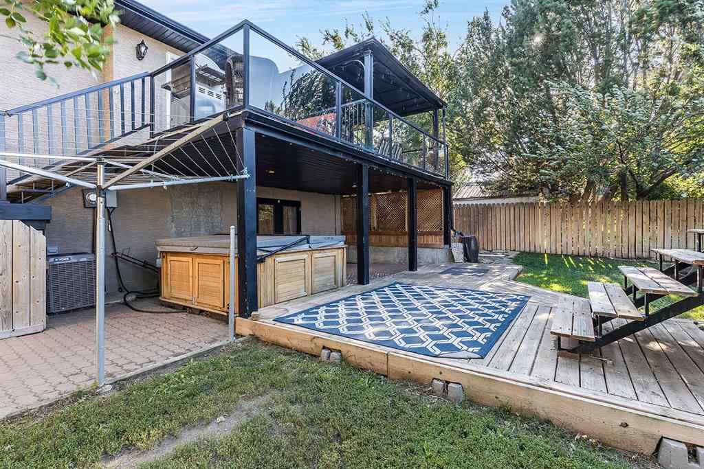 MLS® A2254606 - 52 Ross Heights Court SE in Ross Glen Medicine Hat, Residential