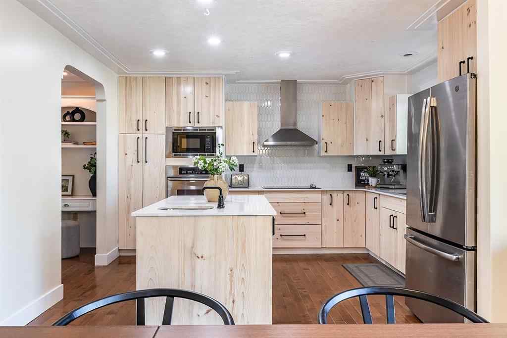 MLS® A2254606 - 52 Ross Heights Court SE in Ross Glen Medicine Hat, Residential