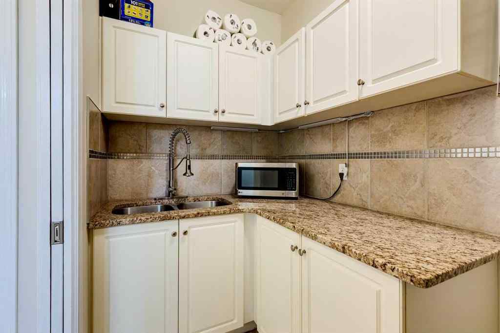 MLS® A2254607 - Unit #11 99 Christie Point SW in Christie Park Calgary, Residential