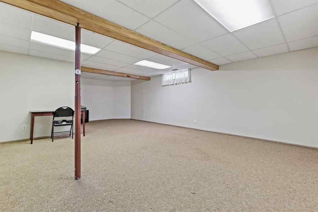 MLS® A2254608 - 260 Sun Valley Drive SE in Sundance Calgary, Residential