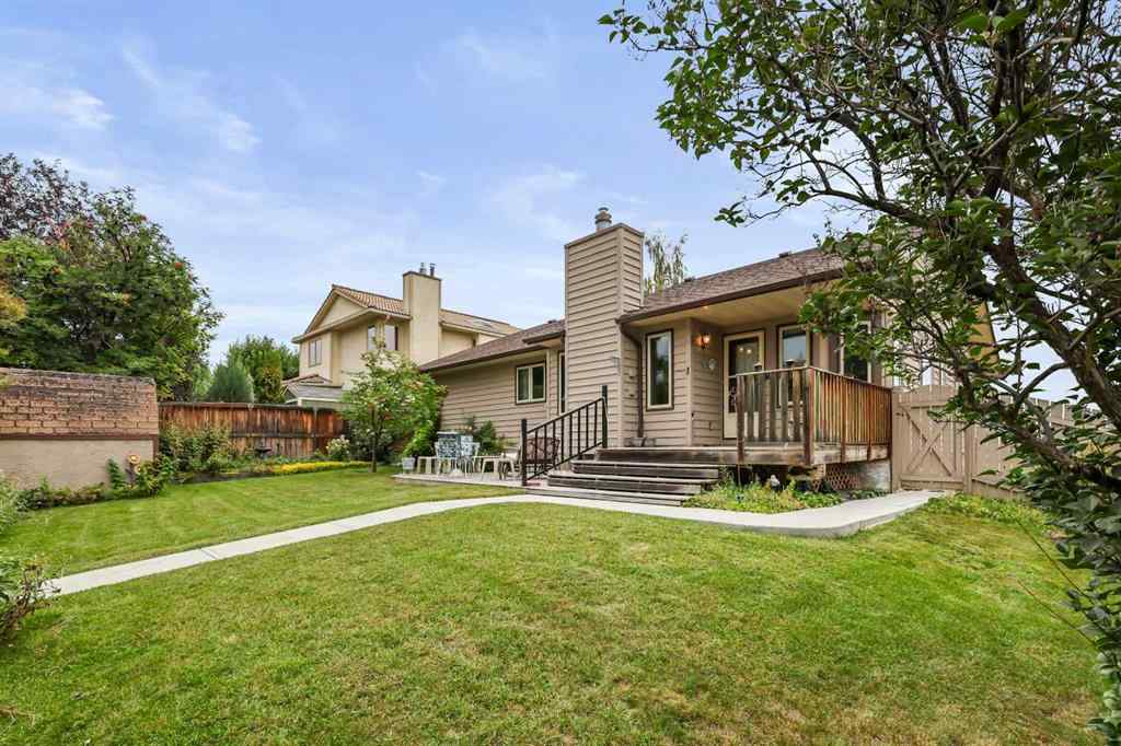 MLS® A2254608 - 260 Sun Valley Drive SE in Sundance Calgary, Residential