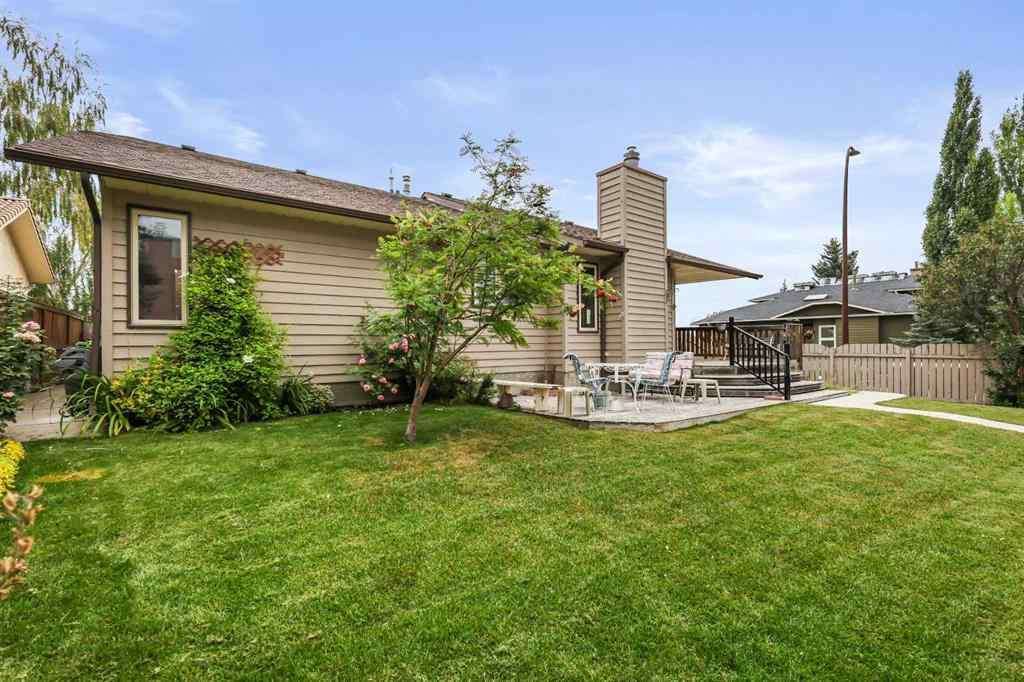 MLS® A2254608 - 260 Sun Valley Drive SE in Sundance Calgary, Residential