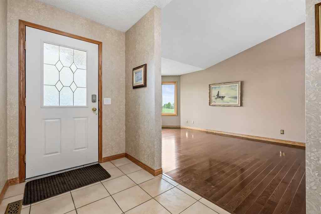 MLS® A2254608 - 260 Sun Valley Drive SE in Sundance Calgary, Residential