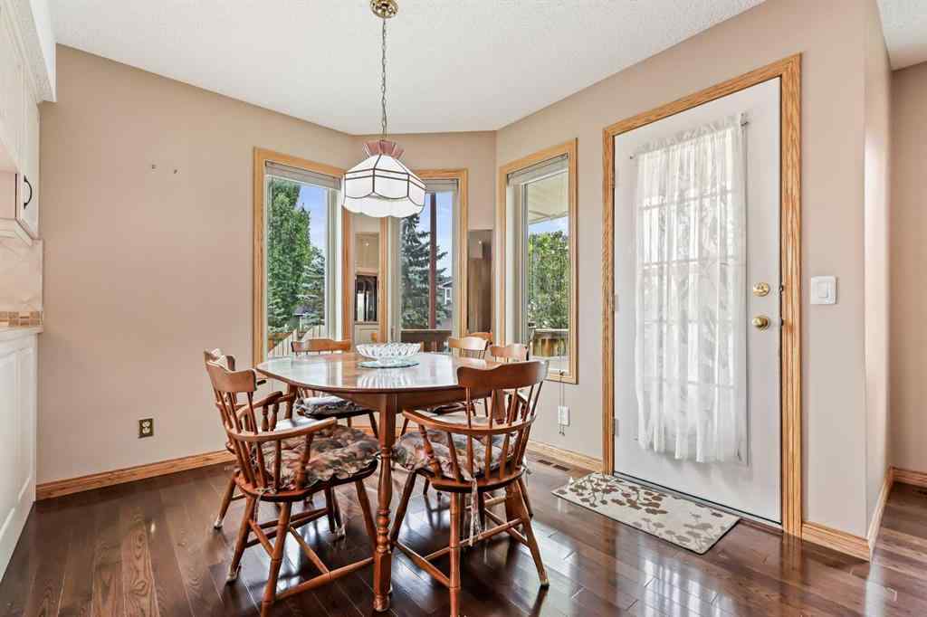 MLS® A2254608 - 260 Sun Valley Drive SE in Sundance Calgary, Residential