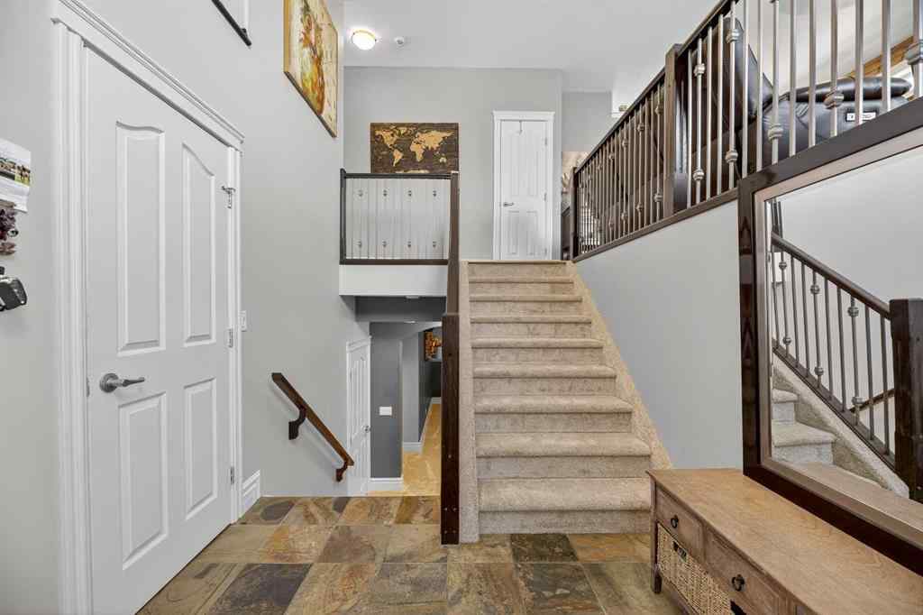 MLS® A2254610 - 12 Vermont Close  in NONE Olds, Residential