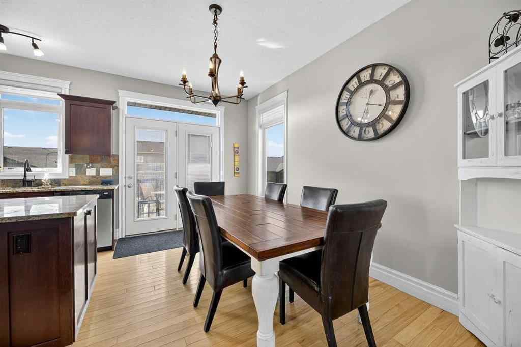 MLS® A2254610 - 12 Vermont Close  in NONE Olds, Residential