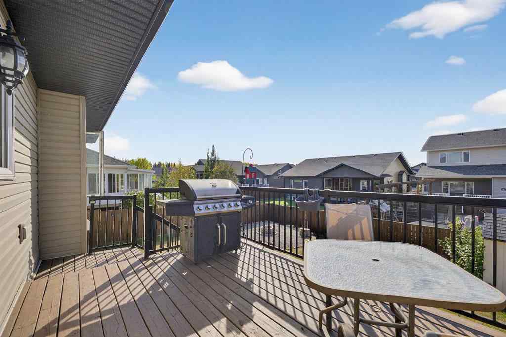 MLS® A2254610 - 12 Vermont Close  in NONE Olds, Residential