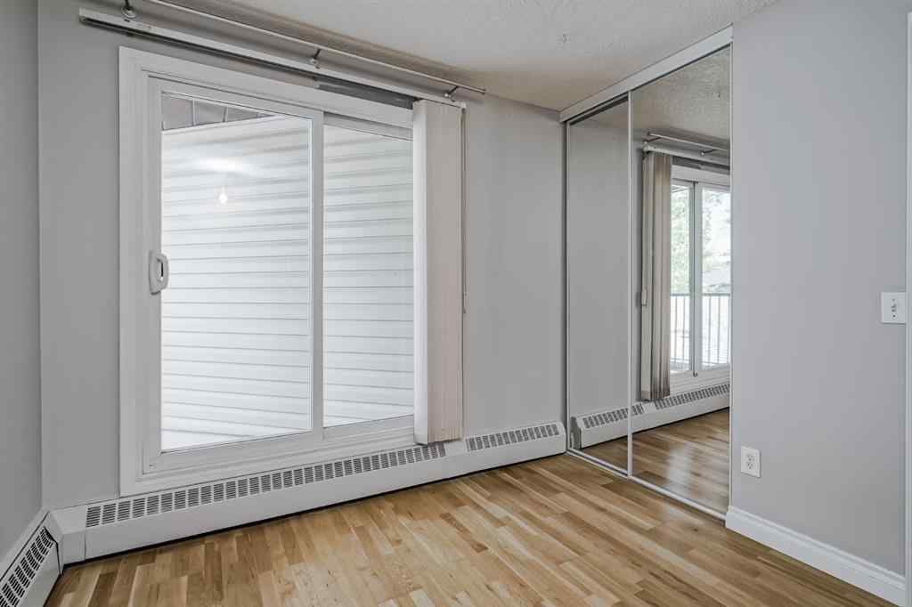 MLS® A2254620 - Unit #305 60 38a Avenue SW in Parkhill Calgary, Residential