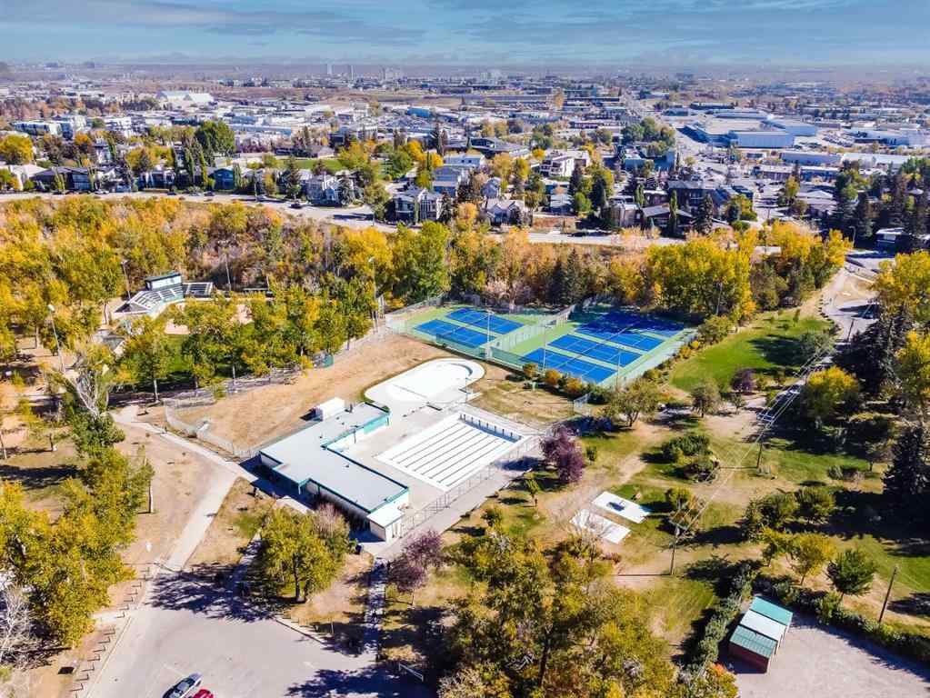 MLS® A2254620 - Unit #305 60 38a Avenue SW in Parkhill Calgary, Residential