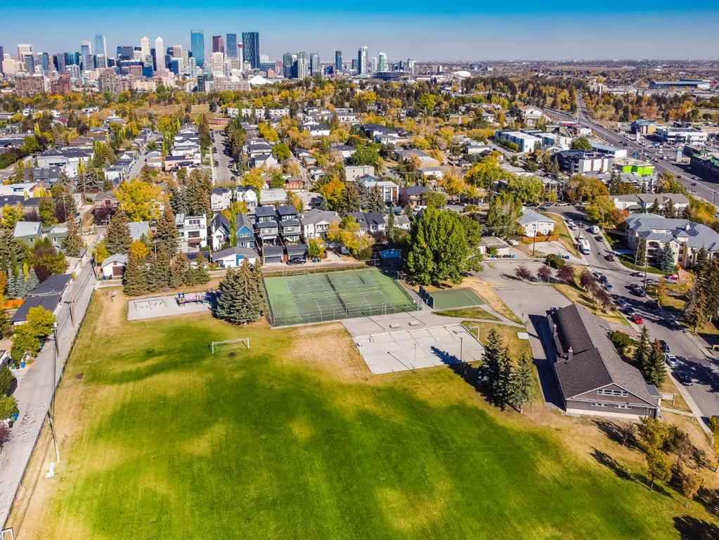 MLS® A2254620 - Unit #305 60 38a Avenue SW in Parkhill Calgary, Residential