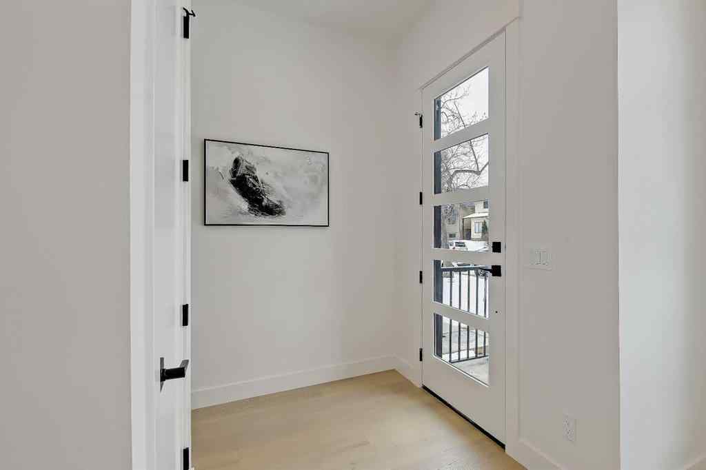 MLS® A2254621 - 3106 43 Street SW in Glenbrook Calgary, Residential
