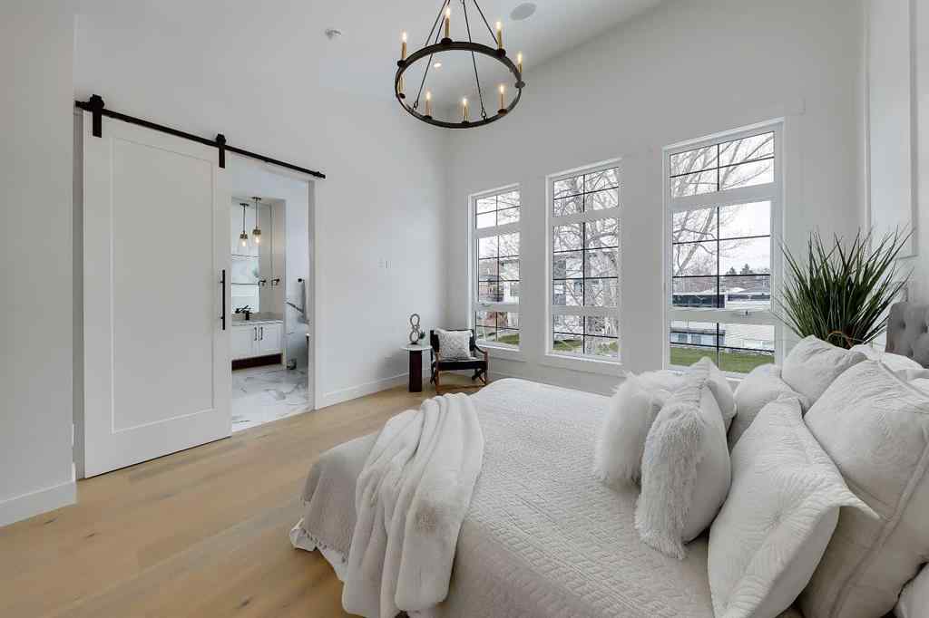 MLS® A2254621 - 3106 43 Street SW in Glenbrook Calgary, Residential