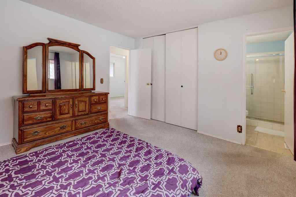 MLS® A2254623 - 315 Manora Road NE in Marlborough Park Calgary, Residential