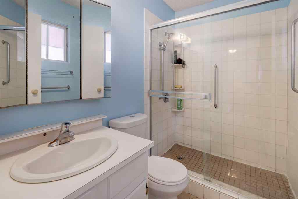 MLS® A2254623 - 315 Manora Road NE in Marlborough Park Calgary, Residential