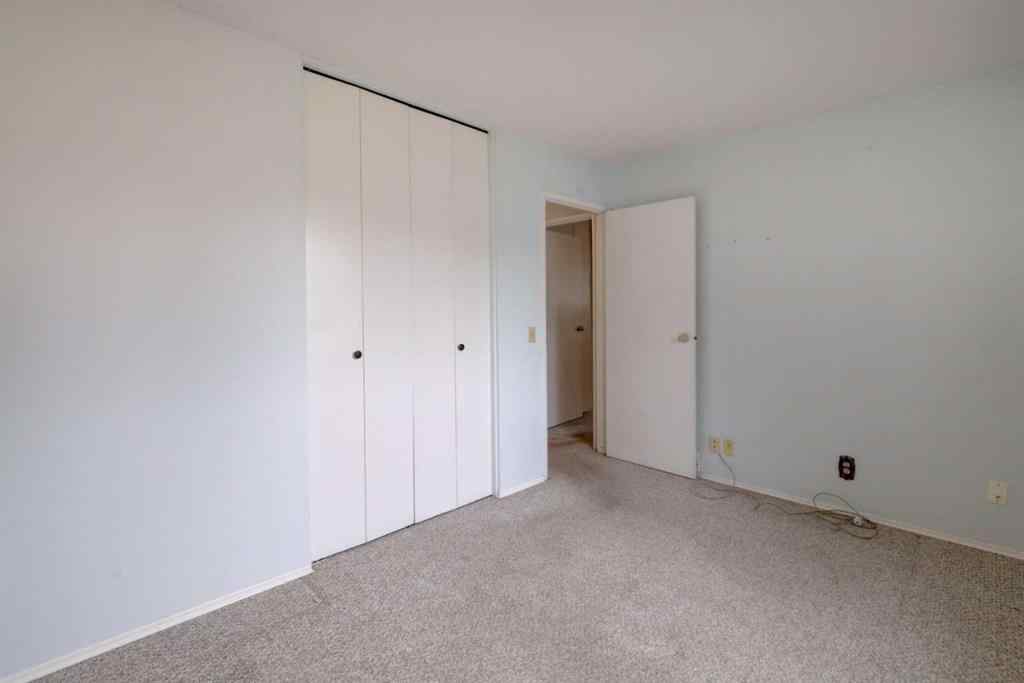MLS® A2254623 - 315 Manora Road NE in Marlborough Park Calgary, Residential