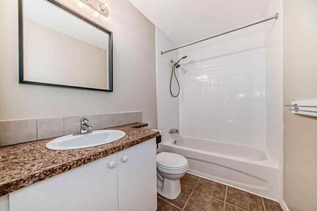 MLS® A2254624 - 128 Castlebrook Rise  in Castleridge Calgary, Residential