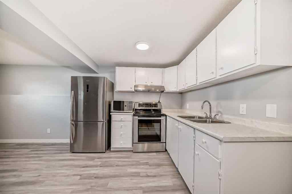 MLS® A2254624 - 128 Castlebrook Rise  in Castleridge Calgary, Residential