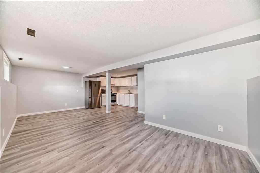 MLS® A2254624 - 128 Castlebrook Rise  in Castleridge Calgary, Residential