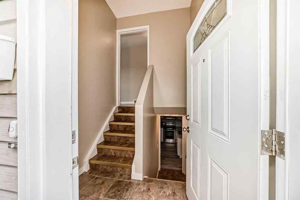MLS® A2254624 - 128 Castlebrook Rise  in Castleridge Calgary, Residential