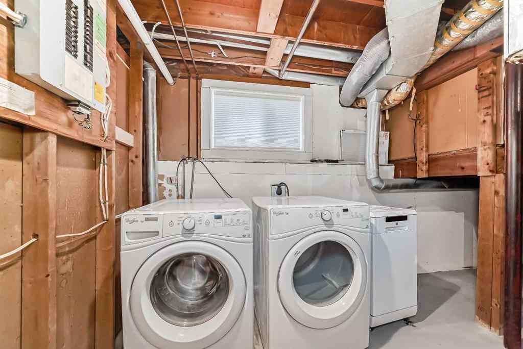 MLS® A2254624 - 128 Castlebrook Rise  in Castleridge Calgary, Residential