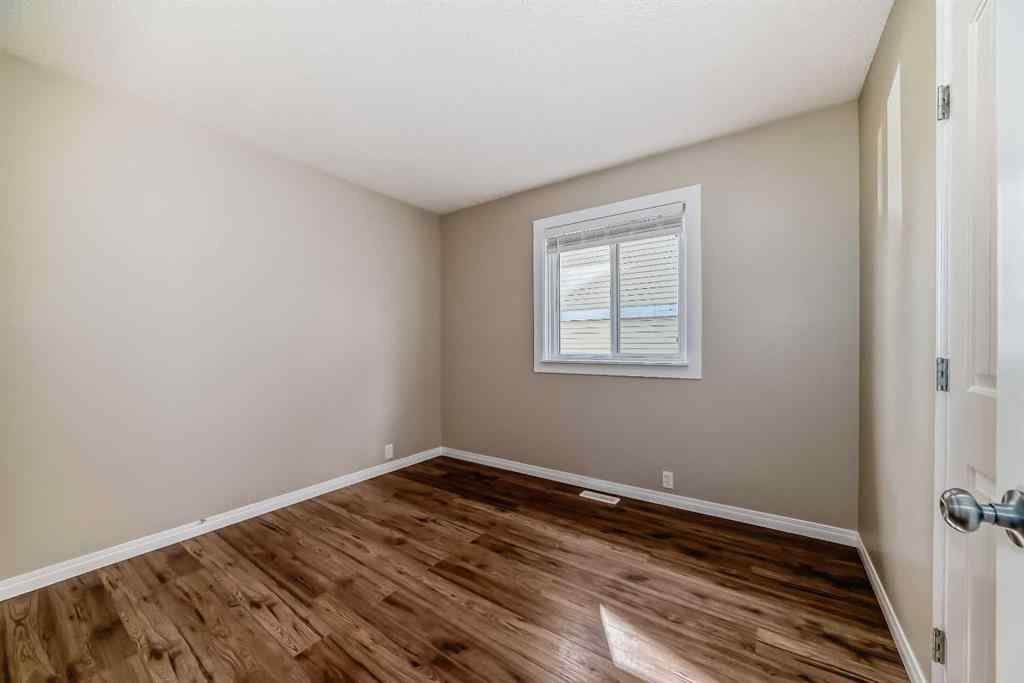 MLS® A2254624 - 128 Castlebrook Rise  in Castleridge Calgary, Residential
