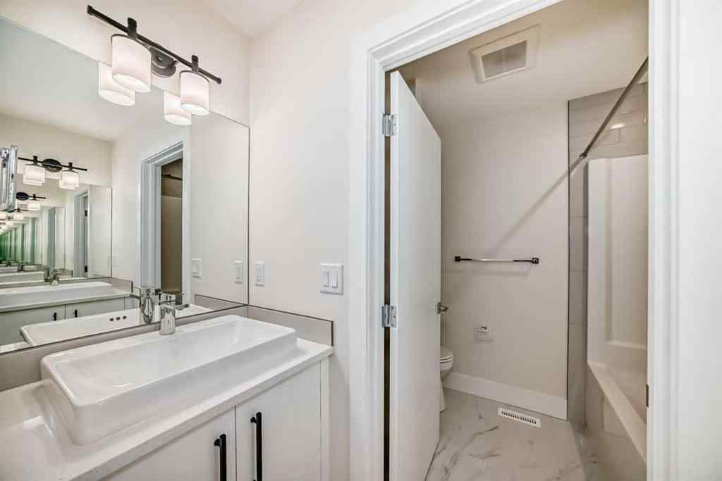 MLS® A2254627 - 60 Aspen Woods Park SW in Aspen Woods Calgary, Residential