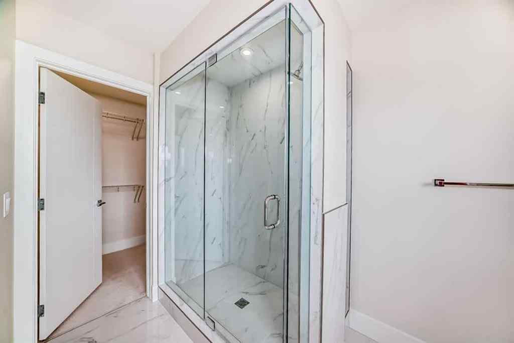 MLS® A2254627 - 60 Aspen Woods Park SW in Aspen Woods Calgary, Residential