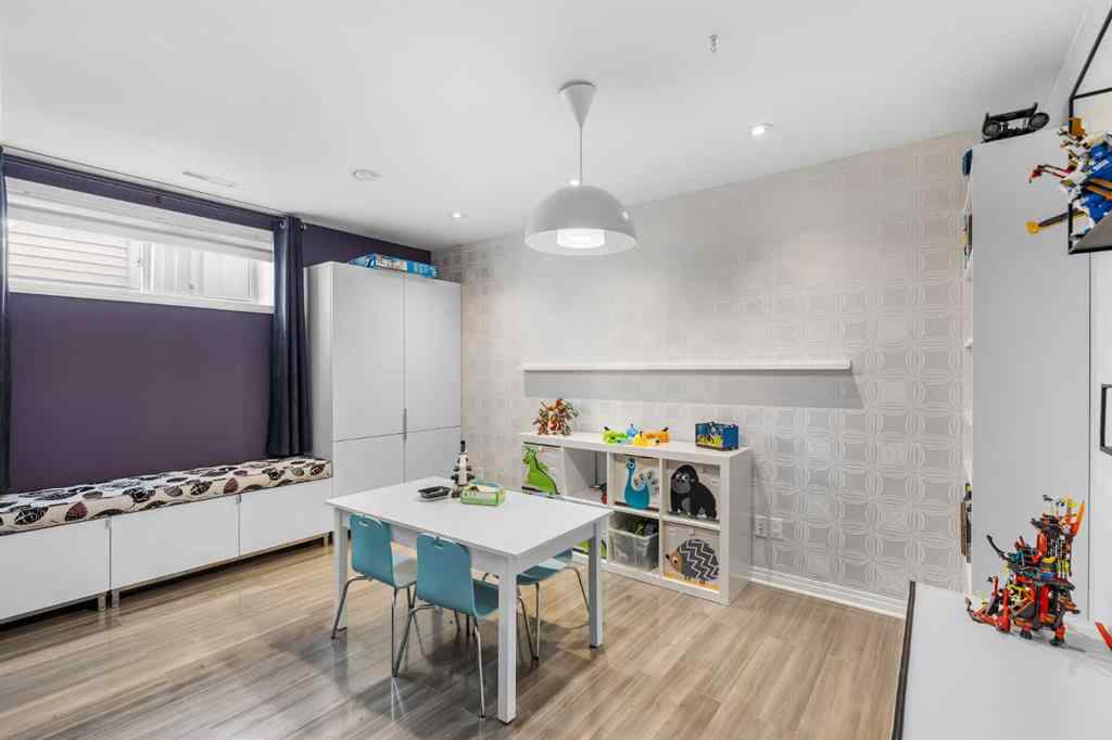 MLS® A2254630 - 2119 Quentin Avenue SW in Garrison Woods Calgary, Residential