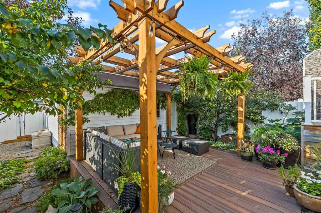 MLS® A2254630 - 2119 Quentin Avenue SW in Garrison Woods Calgary, Residential