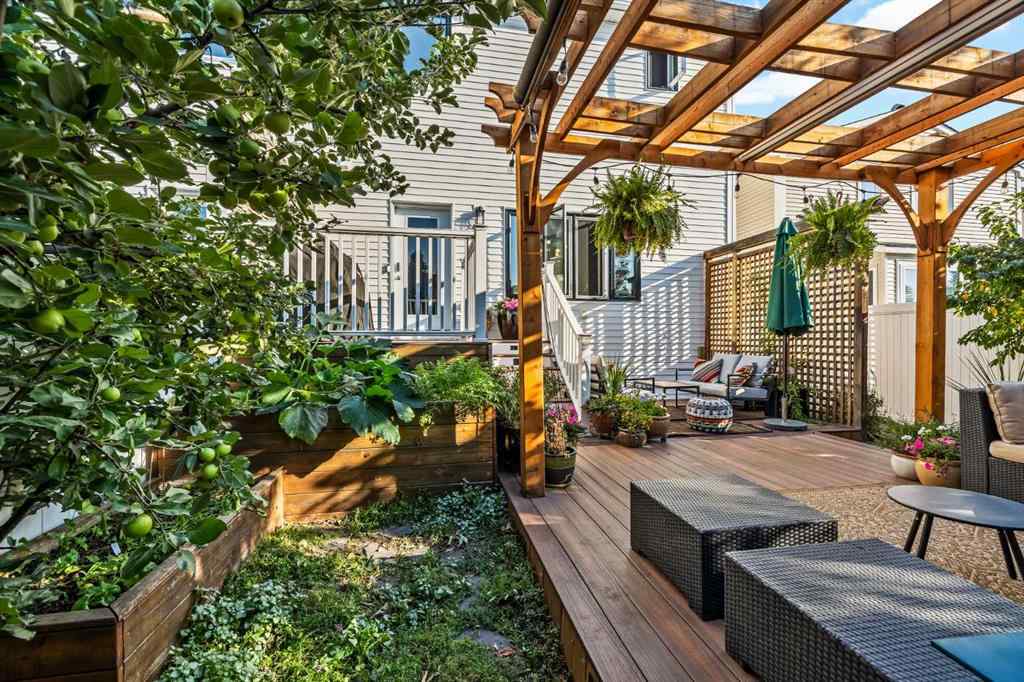 MLS® A2254630 - 2119 Quentin Avenue SW in Garrison Woods Calgary, Residential