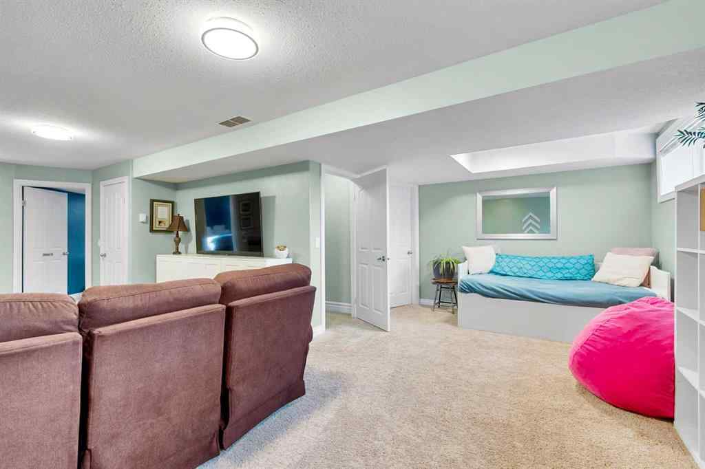 MLS® A2254639 - 44 Sierra Road  in NONE Olds, Residential