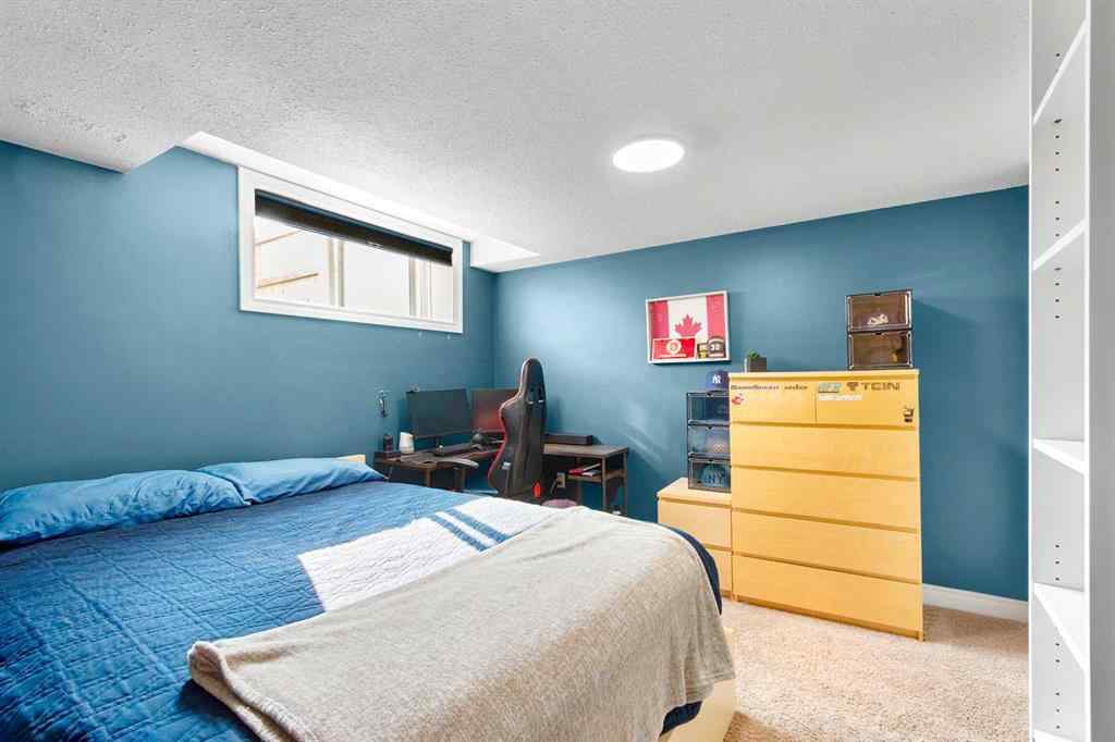 MLS® A2254639 - 44 Sierra Road  in NONE Olds, Residential