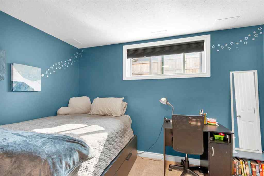 MLS® A2254639 - 44 Sierra Road  in NONE Olds, Residential