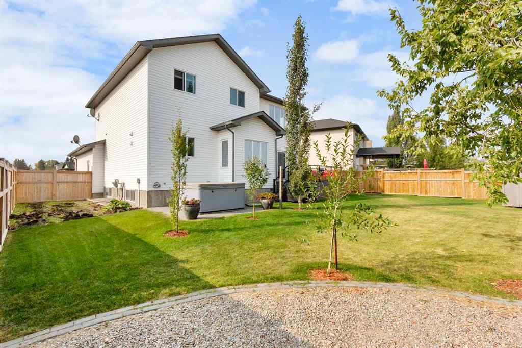 MLS® A2254639 - 44 Sierra Road  in NONE Olds, Residential
