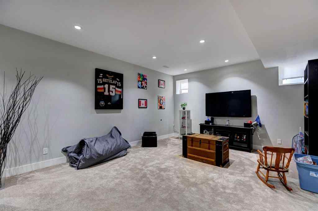 MLS® A2254640 - 152 Mike Ralph Way SW in Garrison Green Calgary, Residential