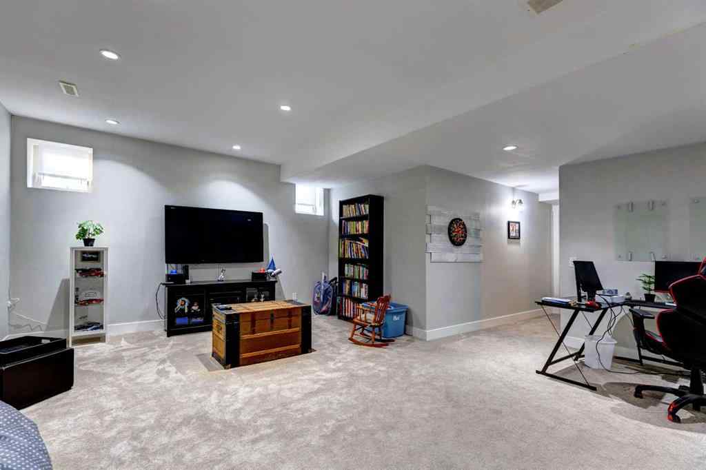 MLS® A2254640 - 152 Mike Ralph Way SW in Garrison Green Calgary, Residential