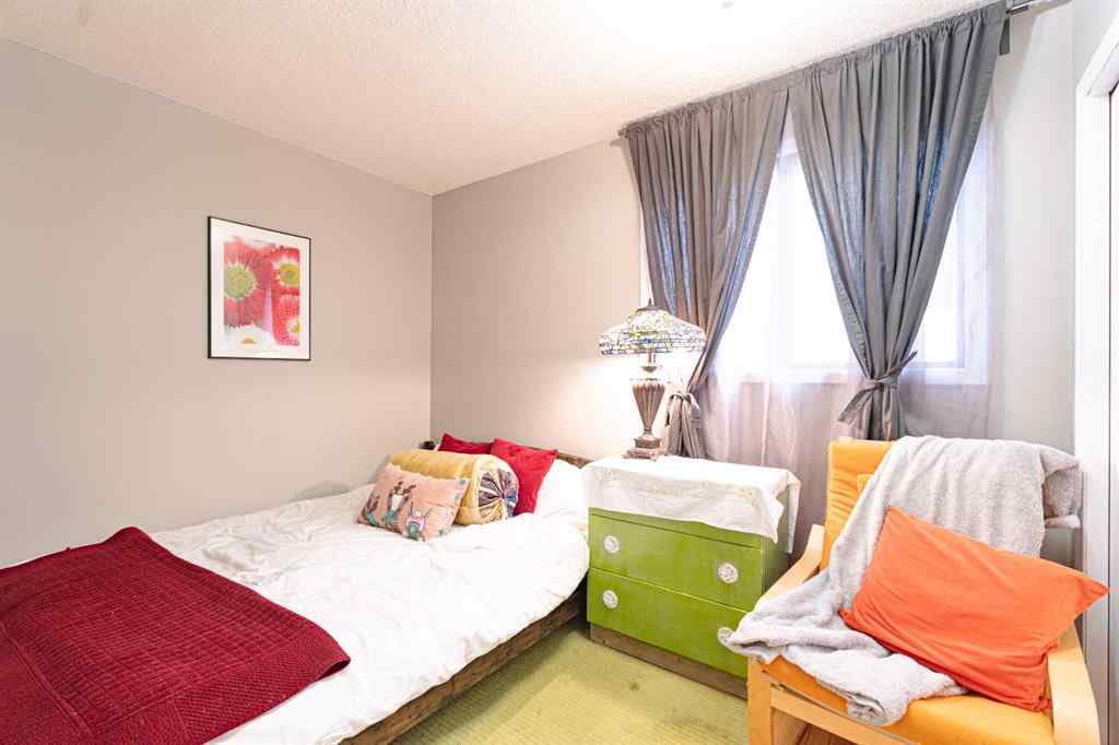 MLS® A2254642 - 4513 20 Avenue NW in Montgomery Calgary, Residential