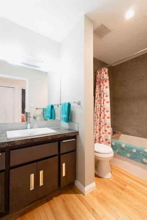 MLS® A2254642 - 4513 20 Avenue NW in Montgomery Calgary, Residential