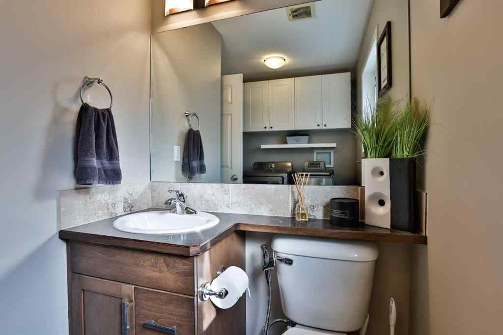 MLS® A2254644 - 1950 Parkside Green Coaldale   in NONE Coaldale, Residential