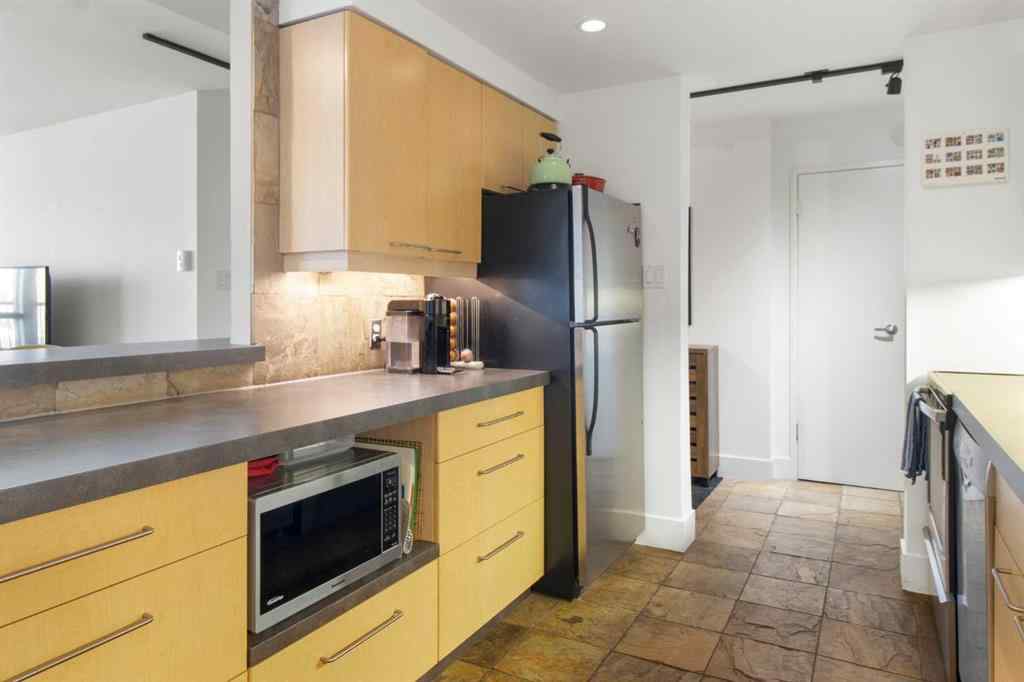 MLS® A2254647 - Unit #7B 133 25 Avenue SW in Mission Calgary, Residential