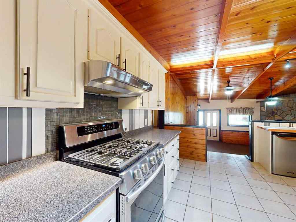 MLS® A2254649 - 43 1st Street W in NONE Orton, Residential