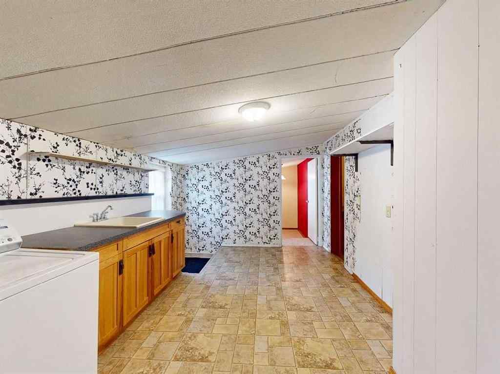 MLS® A2254649 - 43 1st Street W in NONE Orton, Residential
