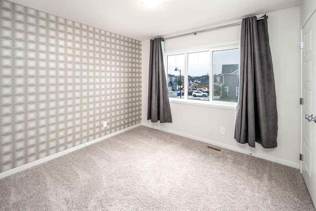 MLS® A2254650 - 8 Legacy Reach View SE in Legacy Calgary, Residential