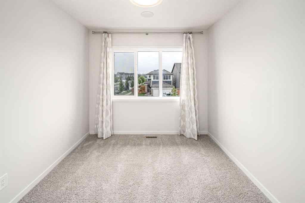 MLS® A2254650 - 8 Legacy Reach View SE in Legacy Calgary, Residential