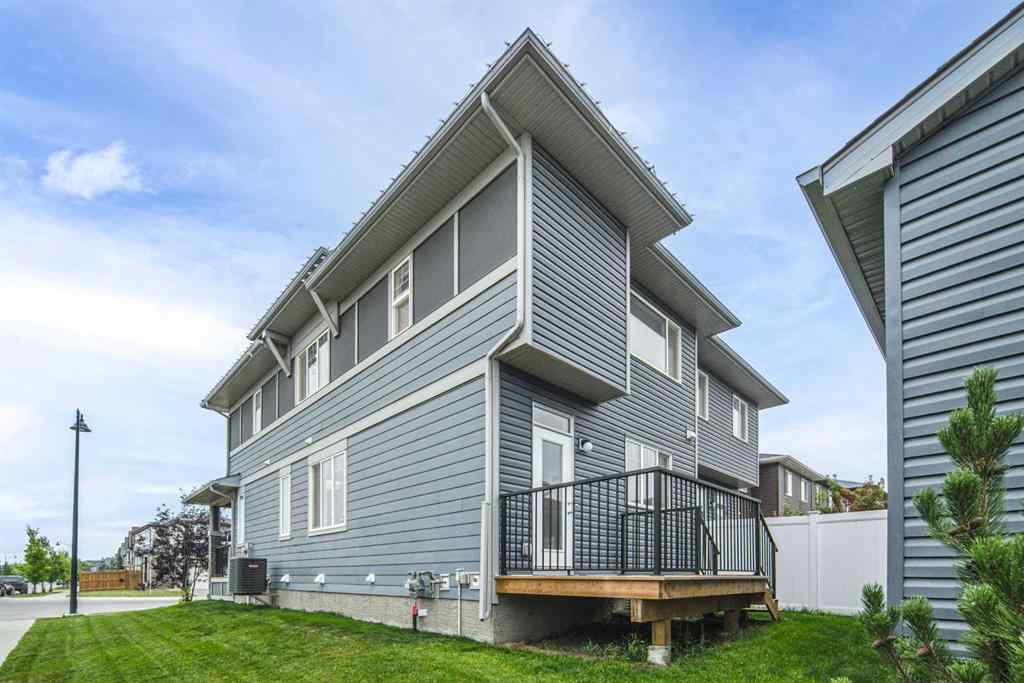MLS® A2254650 - 8 Legacy Reach View SE in Legacy Calgary, Residential