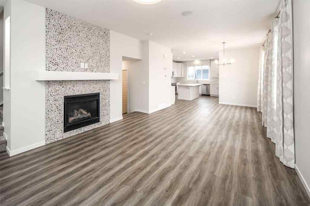 MLS® A2254650 - 8 Legacy Reach View SE in Legacy Calgary, Residential