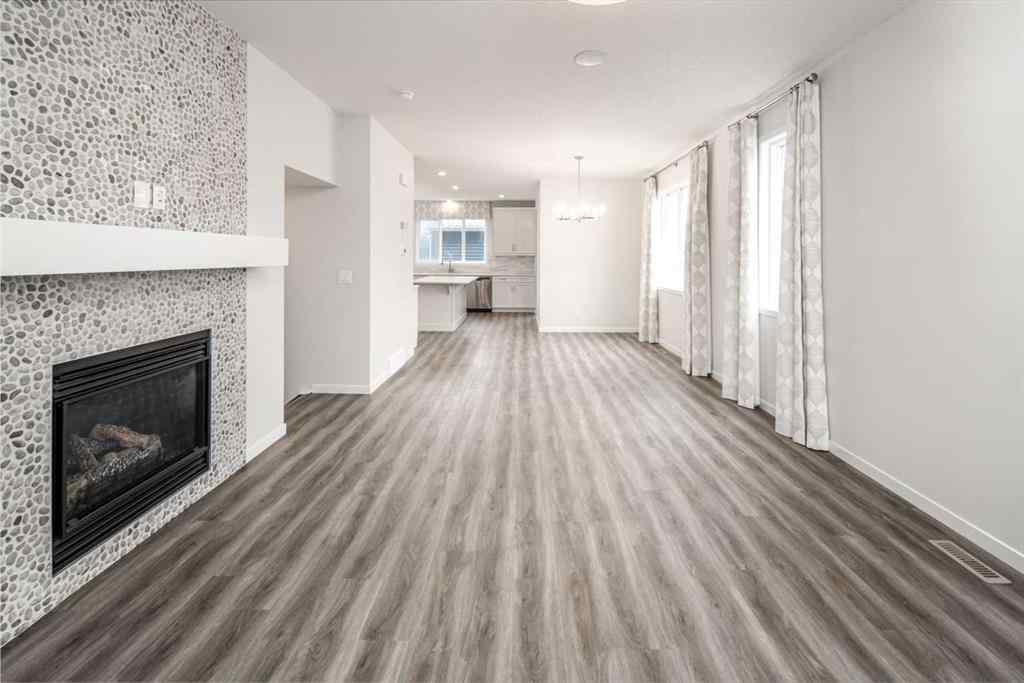 MLS® A2254650 - 8 Legacy Reach View SE in Legacy Calgary, Residential