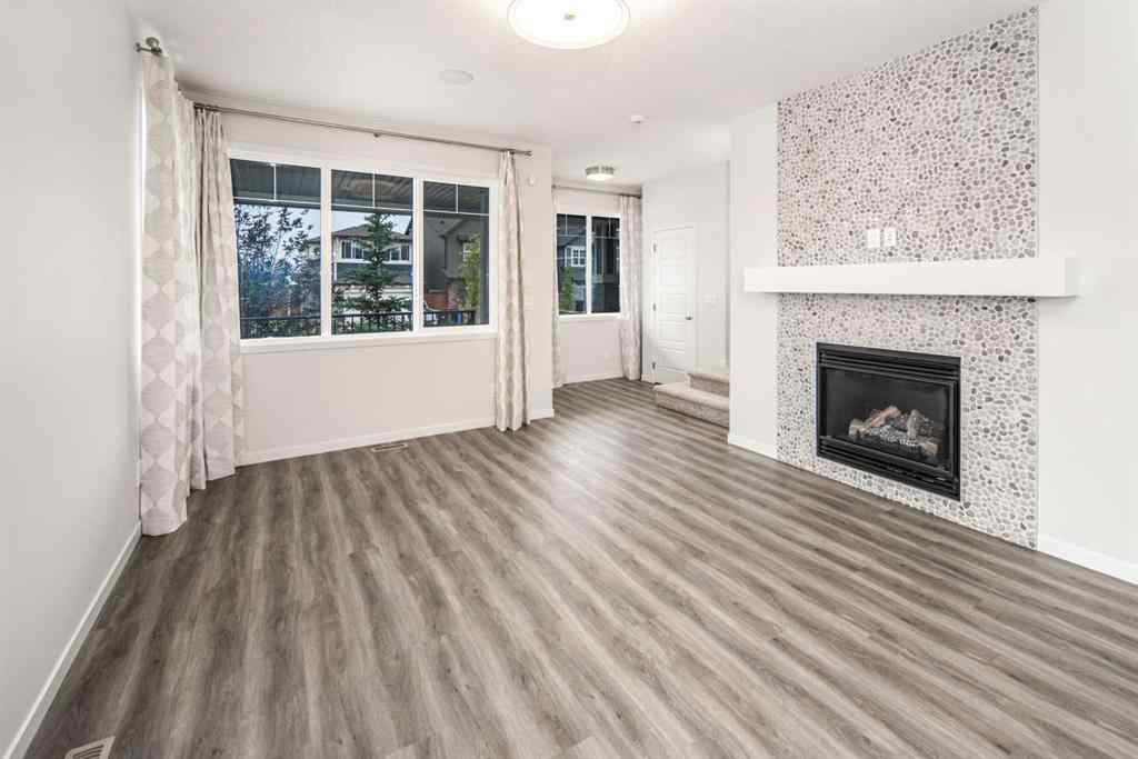 MLS® A2254650 - 8 Legacy Reach View SE in Legacy Calgary, Residential