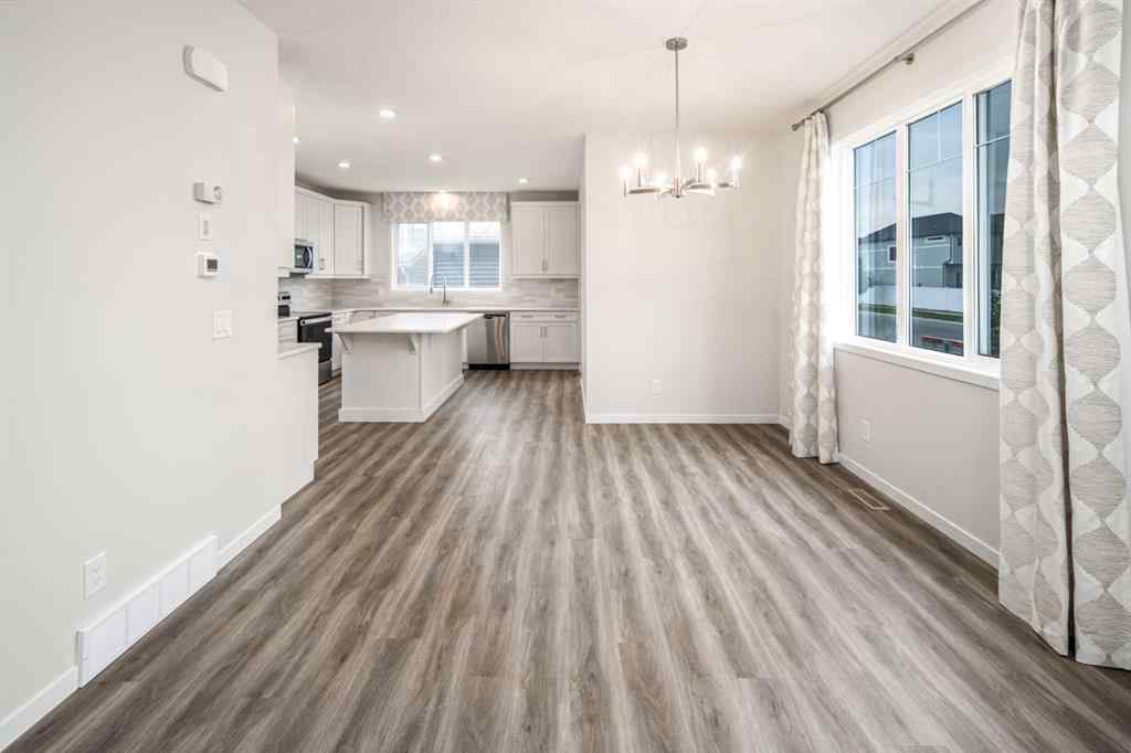 MLS® A2254650 - 8 Legacy Reach View SE in Legacy Calgary, Residential